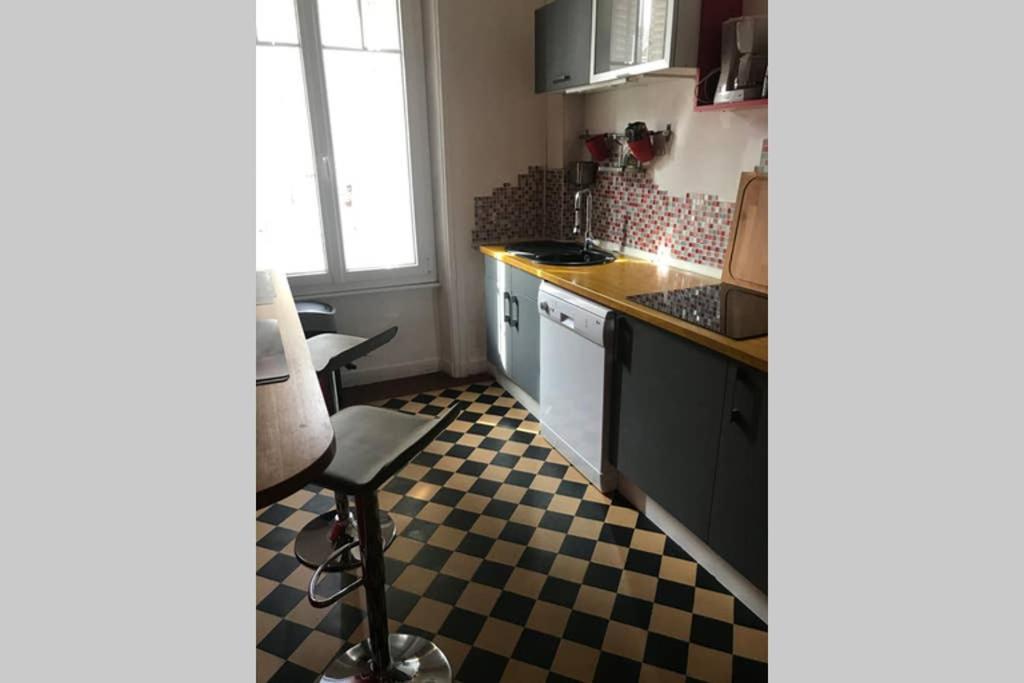 Appartement Spacieux Limoges Centre Garage Wifi Zewnętrze zdjęcie